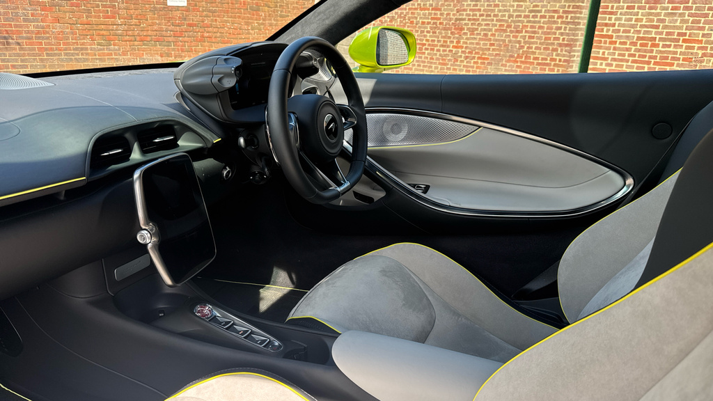 McLaren Artura 3.0 V6 Ssg Phev 671 Bhp Blue #20