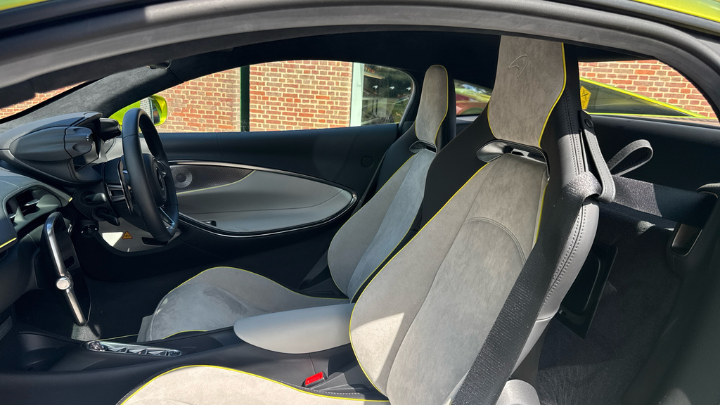 McLaren Artura 3.0 V6 Ssg Phev 671 Bhp Blue #21