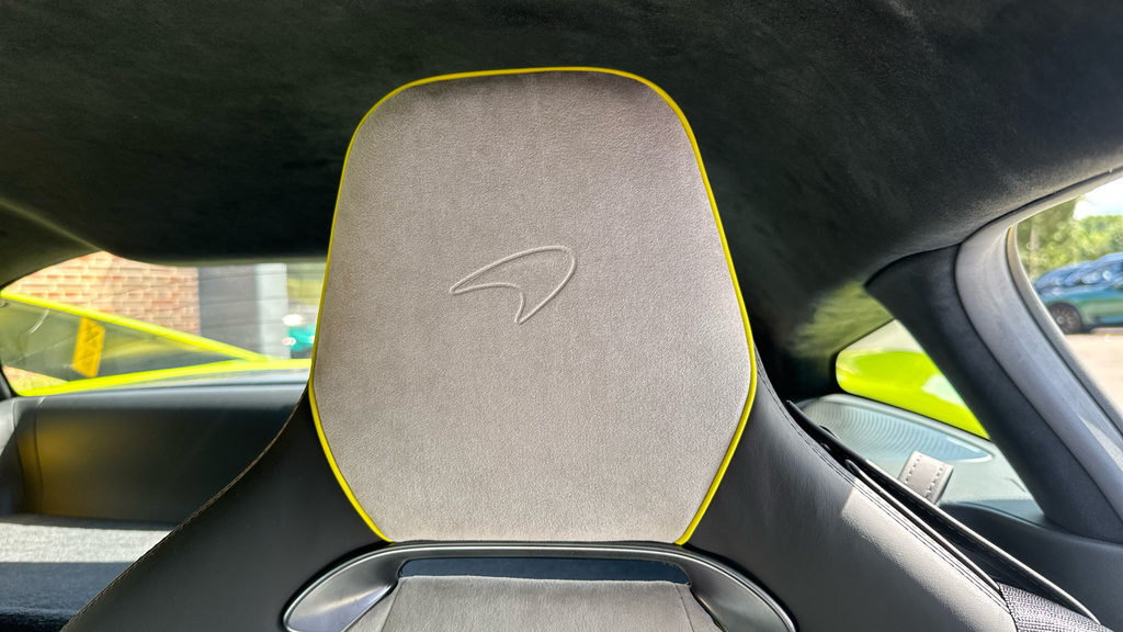 McLaren Artura 3.0 V6 Ssg Phev 671 Bhp Blue #18
