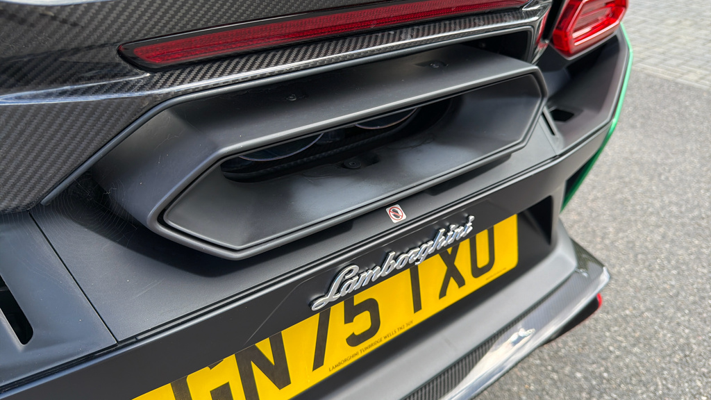 Lamborghini  6.5 V12 Hpev 3.8Kwh Amt 4Wd Euro 6 Black #25
