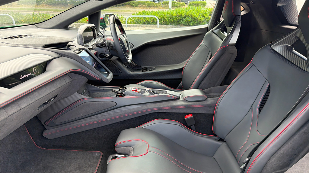 Lamborghini  6.5 V12 Hpev 3.8Kwh Amt 4Wd Euro 6 Black #7