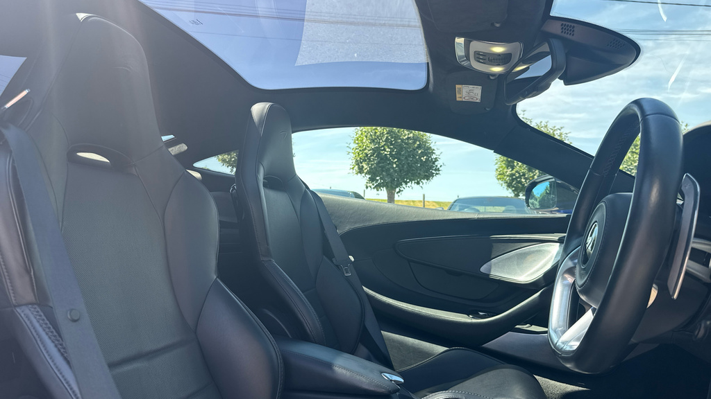 McLaren GT Premium And Practicality Pack HF23SOU Blue #4