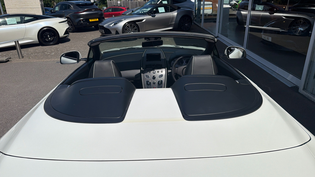 Aston Martin Vantage 6.0 V12 S Roadster Euro 2-Door Red #20