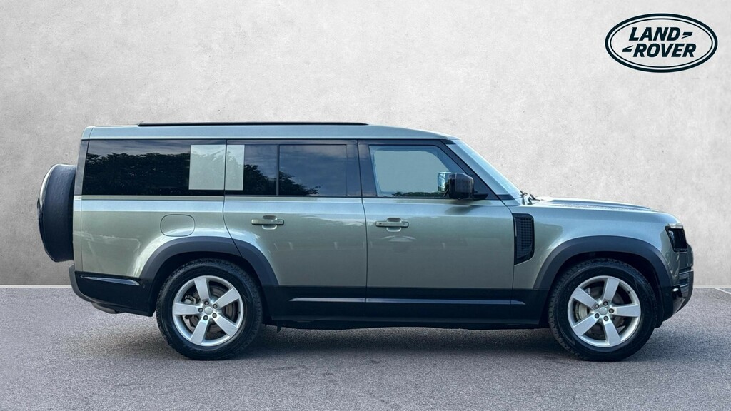 Land Rover Defender 130 X-dynamic Hse 130 Green #5