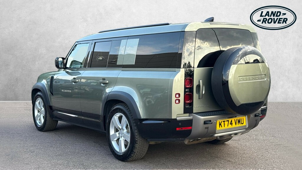 Land Rover Defender 130 X-dynamic Hse 130 Green #2
