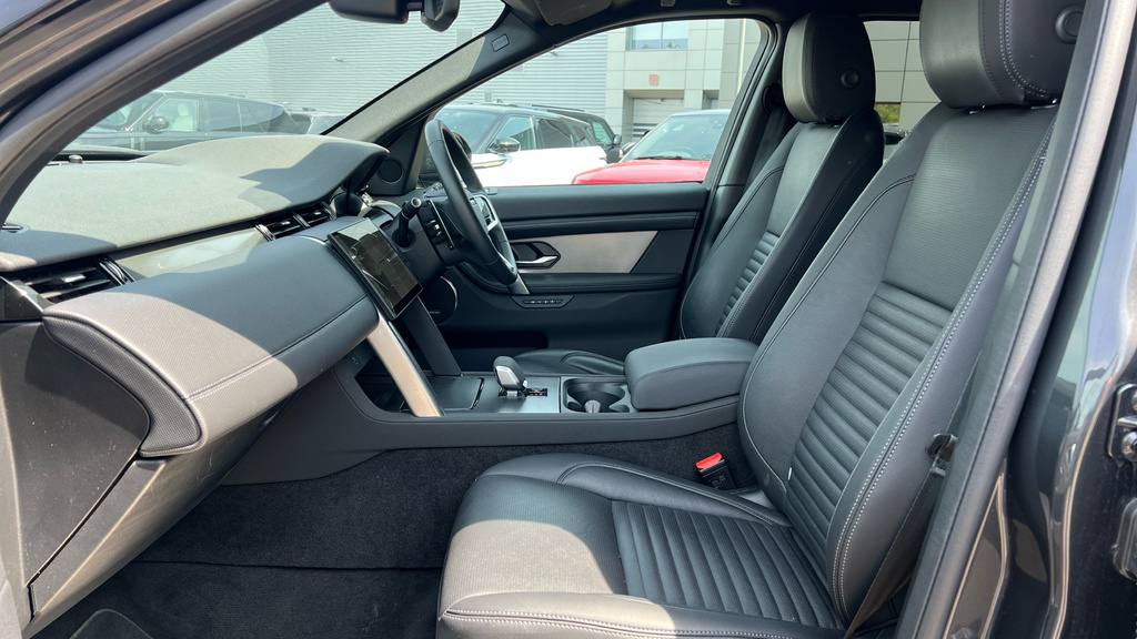 Land Rover Discovery Sport Dynamic Se LO74RYJ Grey #3