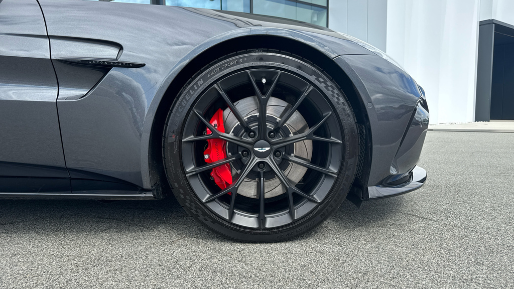 Aston Martin Vantage 4.0L V8 Coupe Grey #4