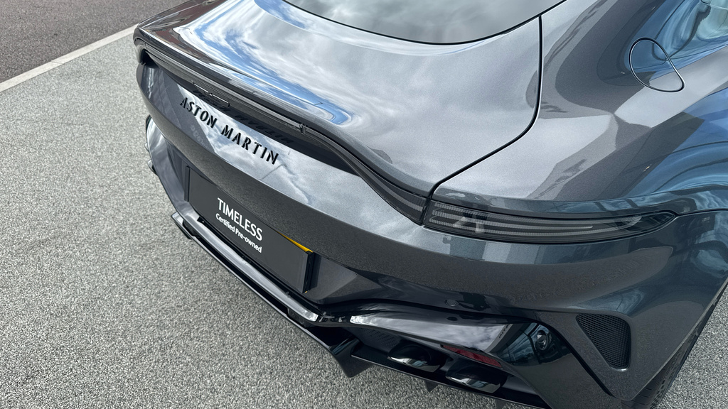 Aston Martin Vantage Coupe Grey #8