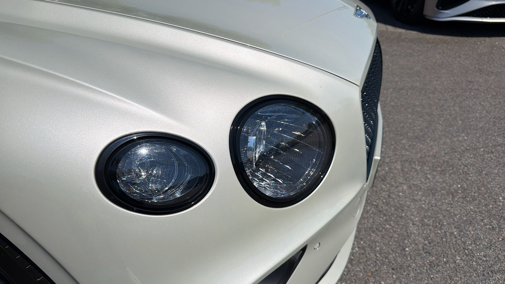Bentley Continental Gt Gt V8 White #10
