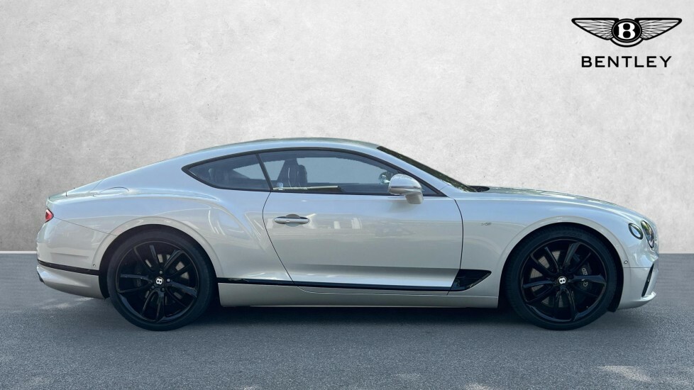 Bentley Continental Gt Mulliner Tour City Blackline White