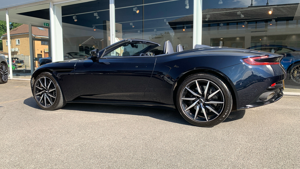 Aston Martin DB11 4.0 V8 Volante Euro 6 Ss 535 P Silver #28