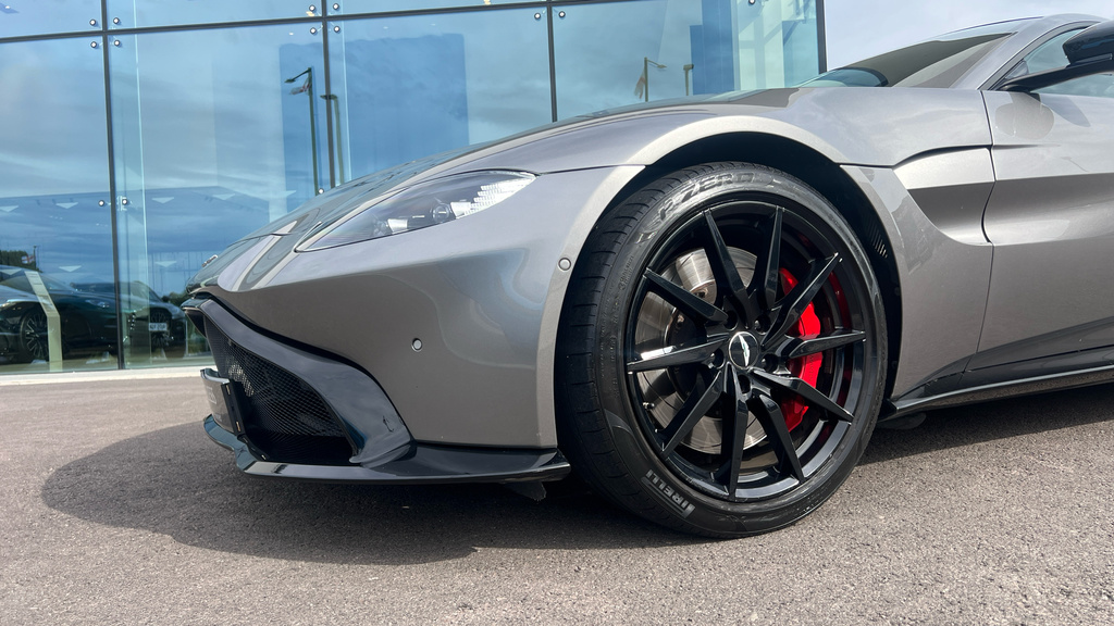 Aston Martin Vantage 4.0L V8 Exterior Black Pack 20 Alloys Sport Plus Blue #18