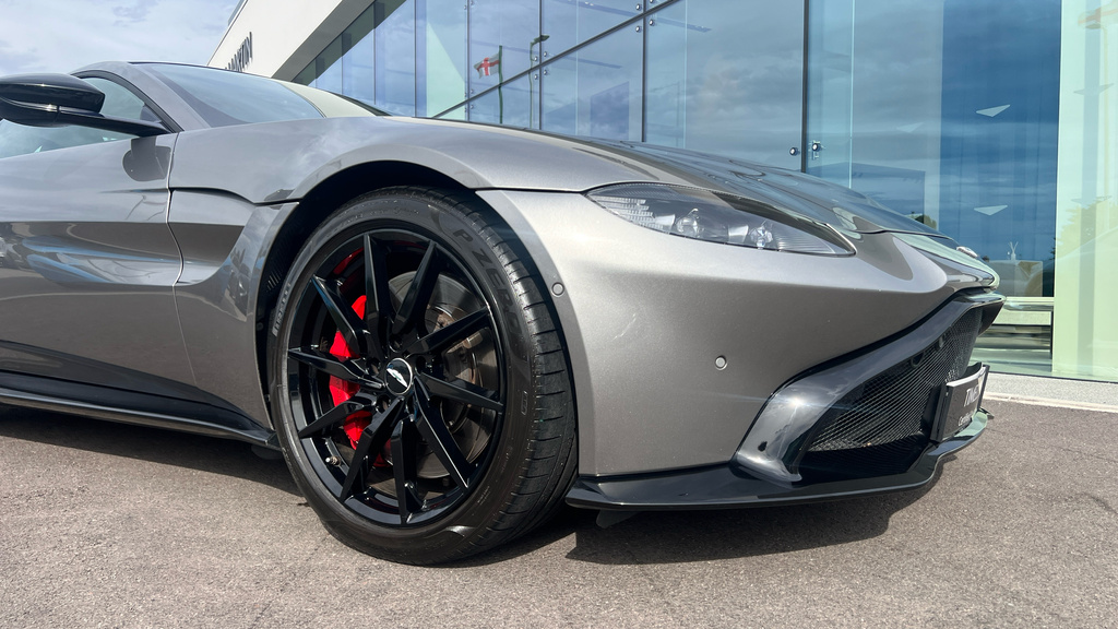 Aston Martin Vantage 4.0L V8 Exterior Black Pack 20 Alloys Sport Plus Blue #16