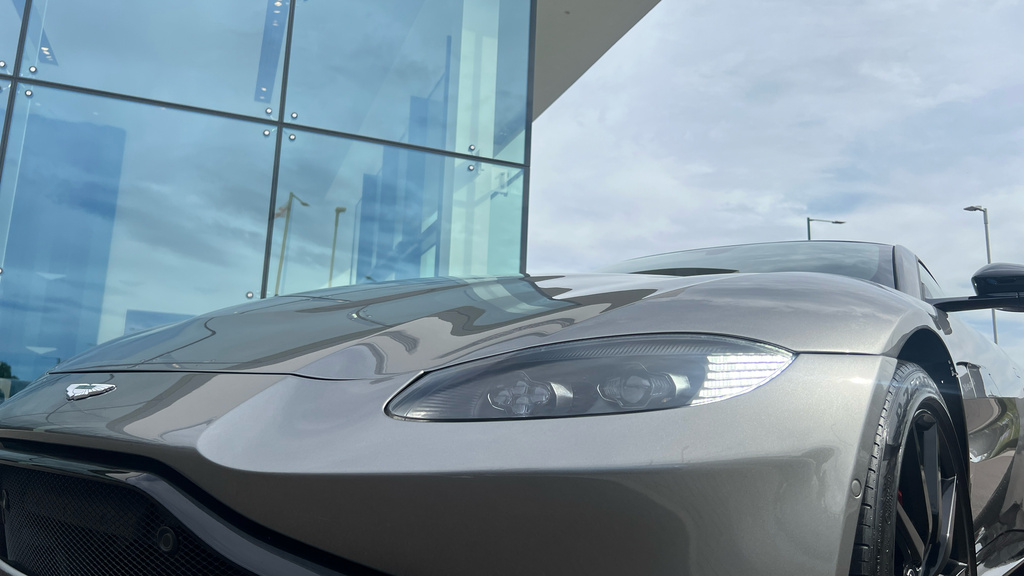 Aston Martin Vantage 4.0L V8 Exterior Black Pack 20 Alloys Sport Plus Blue #20