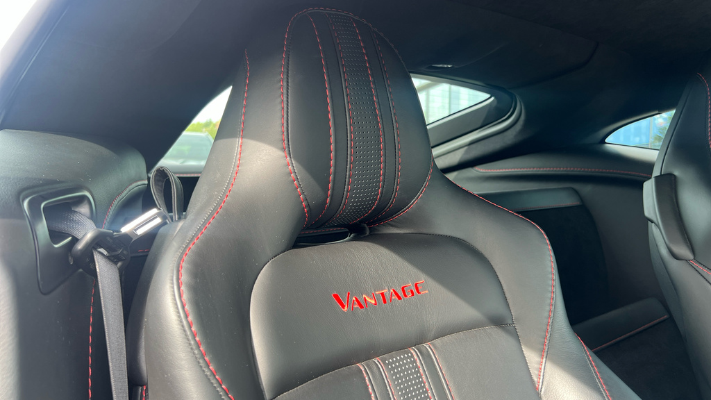 Aston Martin Vantage V8 Silver #5