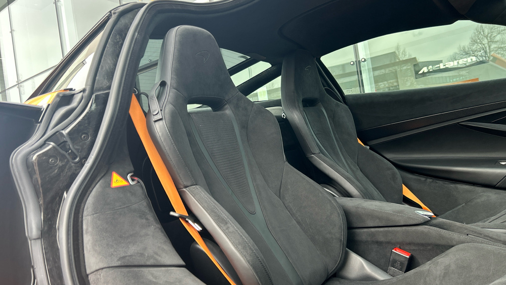 McLaren  Coupe Grey #21