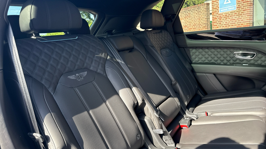 Bentley Bentayga 4L Null Black #20