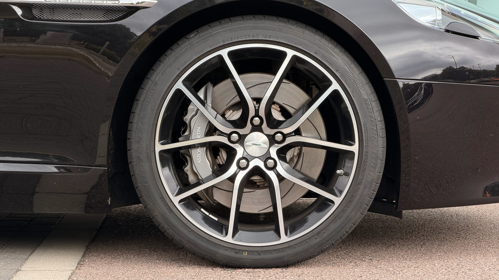 Aston Martin Rapide S Hatchback Black #4