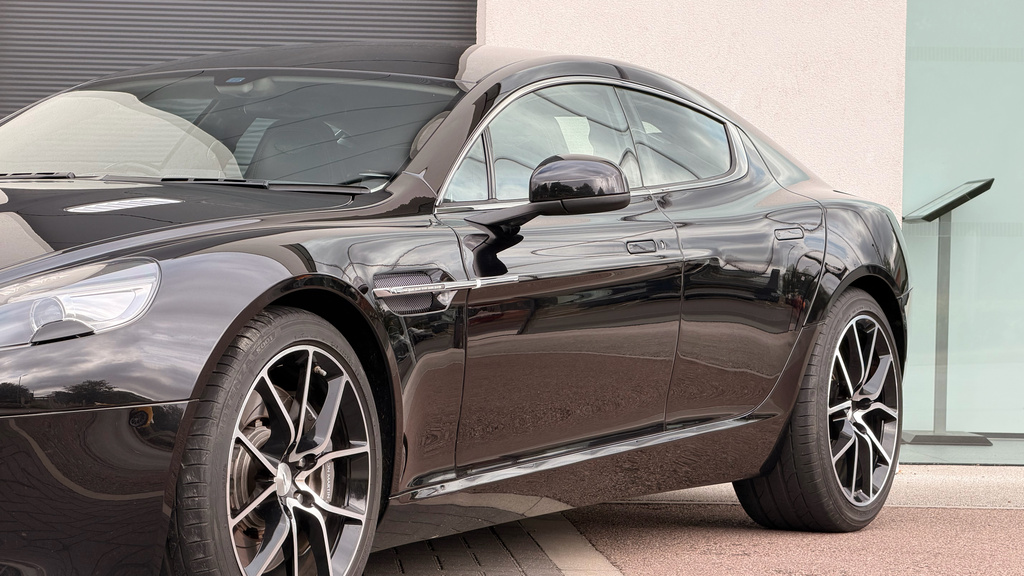 Aston Martin Rapide S  Silver #26