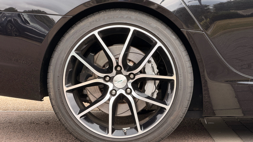Aston Martin Rapide S  Silver #16