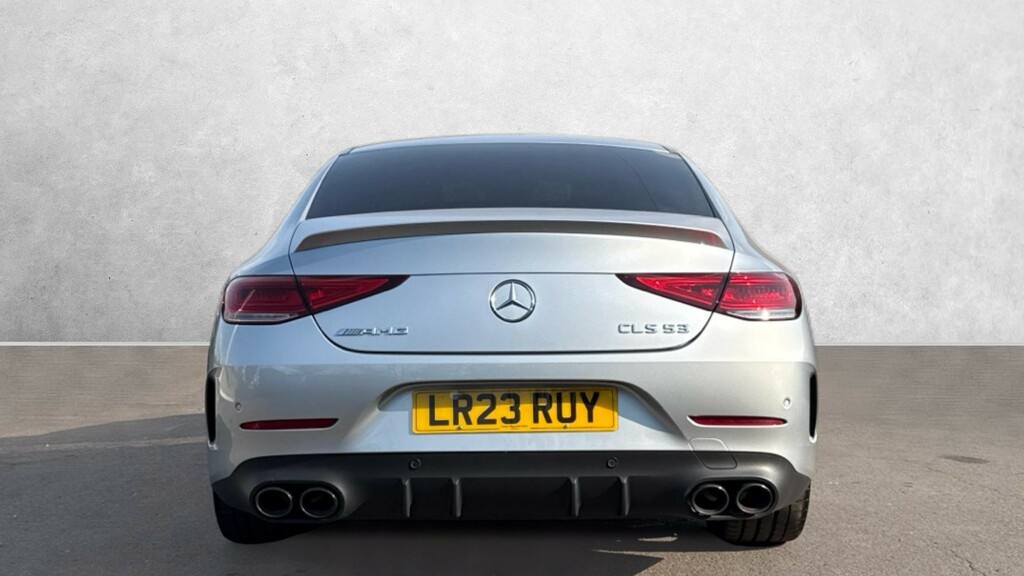 Mercedes-Benz CLS 300D 4Matic Amg Line Ngt Ed Pr 9G-tronic White #4