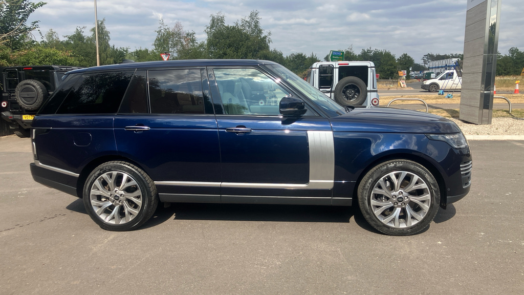 Land Rover Range Rover P400e Autobiography Blue #3