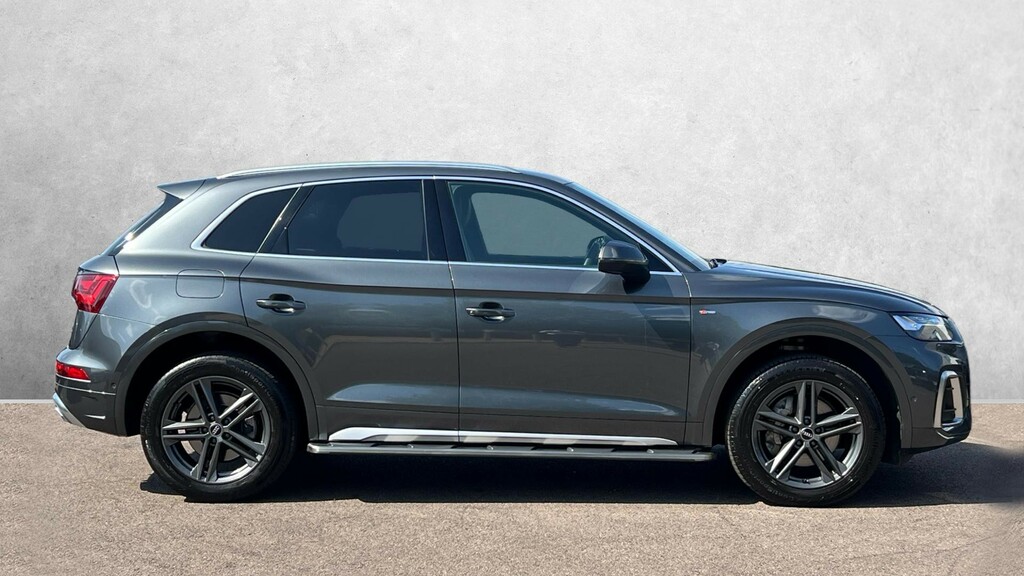 Audi Q5 S Line NL74XLE Grey #5