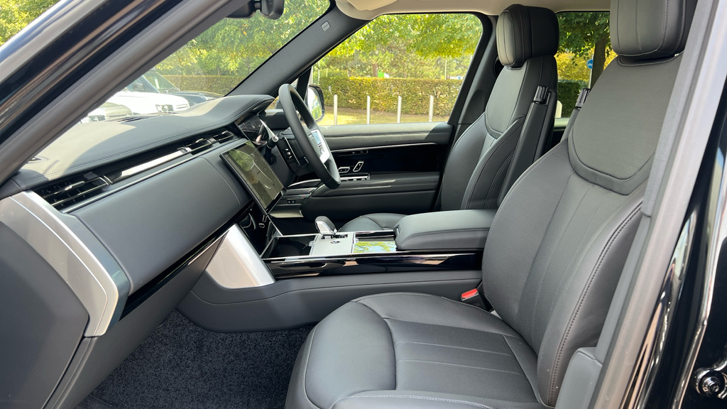 Land Rover Range Rover Se Matt Edition Black #3