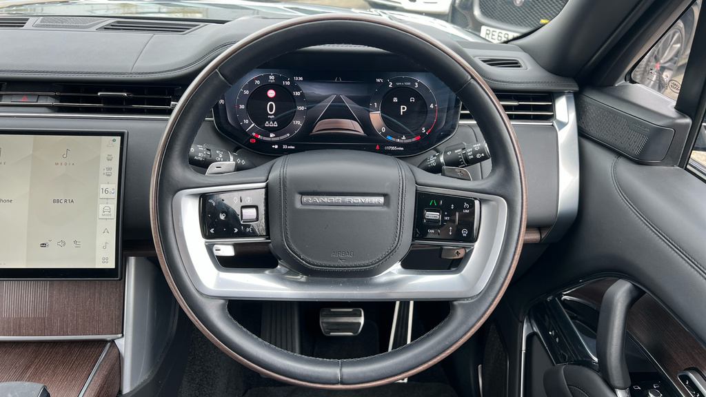 Land Rover Range Rover 2.0 D165 Dynamic Se 2024 White #15