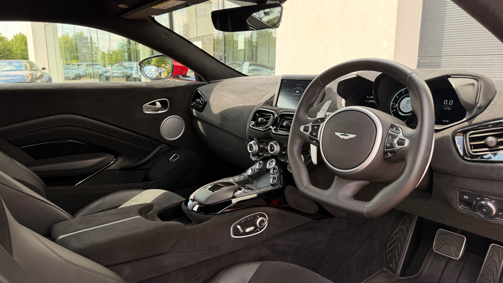 Aston Martin Vantage 4.0L V8 Coupe Red #3