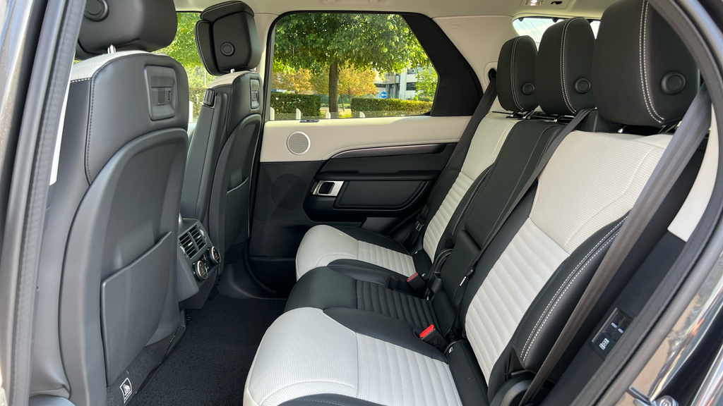 Land Rover Discovery Metropolitan Edition Grey #4