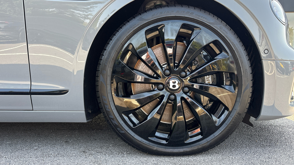 Bentley Flying Spur Saloon Grey #6