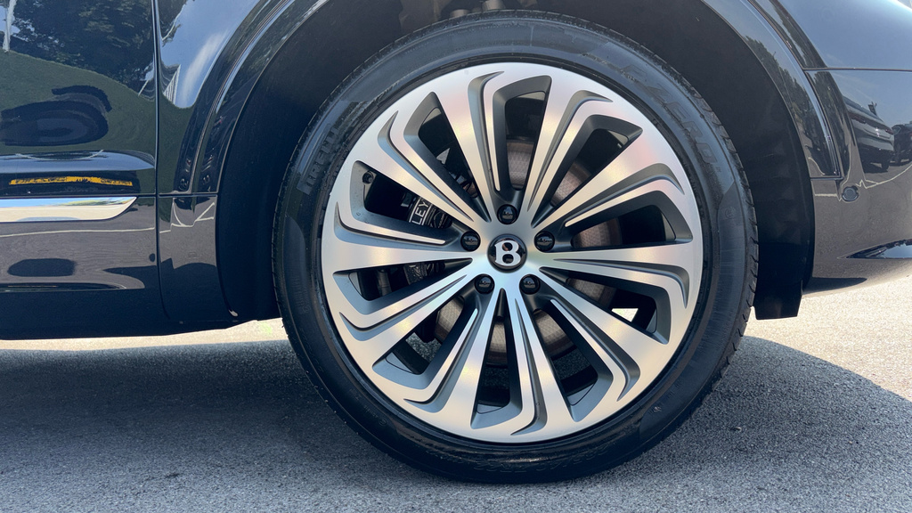 Bentley Bentayga Atelier Edition  #6
