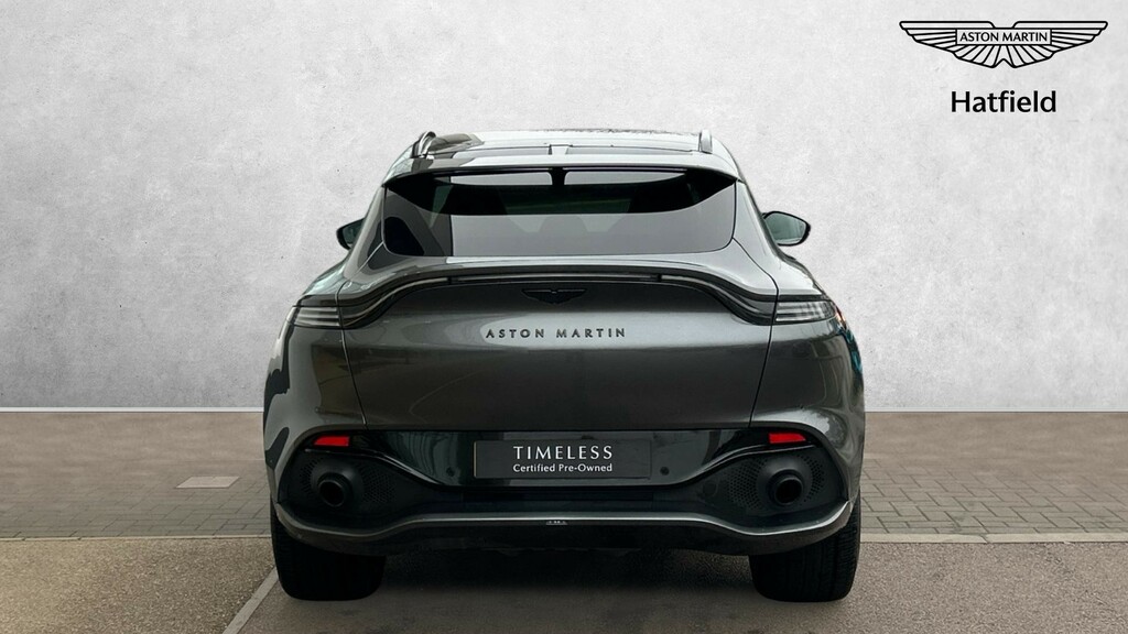 Aston Martin DBX 4.0L V8 550 Black #14