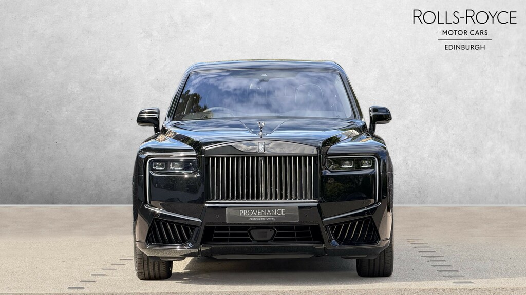 Rolls-Royce Cullinan Series II 6.75L V12 Black Badge Black #6