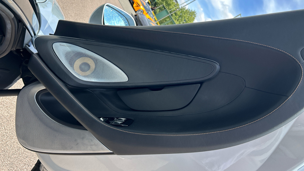 McLaren GT V8 Ssg Blue #17