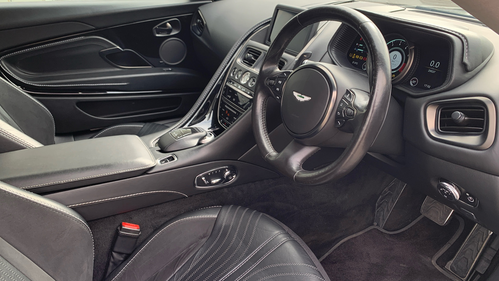 Aston Martin DB11 5.2L V12 Amr Silver #5