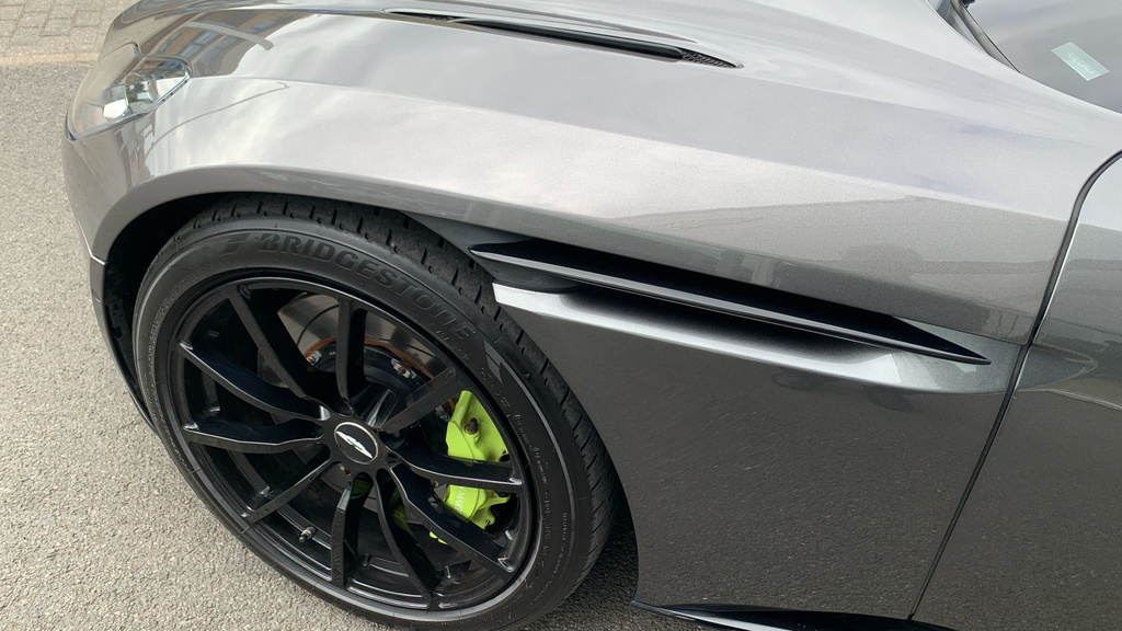 Aston Martin DB11 5.2L V12 Amr Silver #4