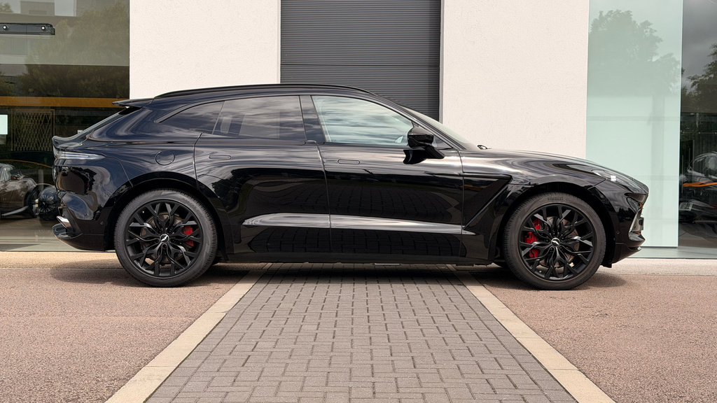 Aston Martin DBX V8 550 Touchtronic Blue #15