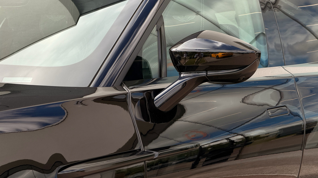 Aston Martin DBX V8 550 Touchtronic Blue #27