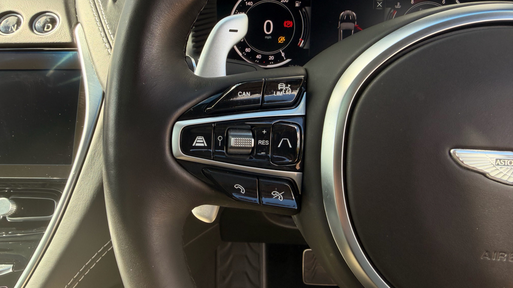 Aston Martin DBX V8 550 Touchtronic Blue #39