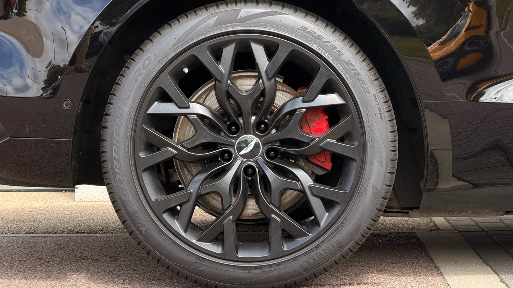 Aston Martin DBX V8 550 Touchtronic Blue #16