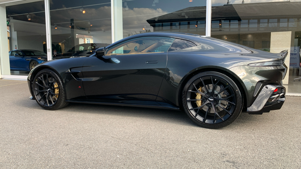 Aston Martin V8 Vantage S Coupe Blue #30