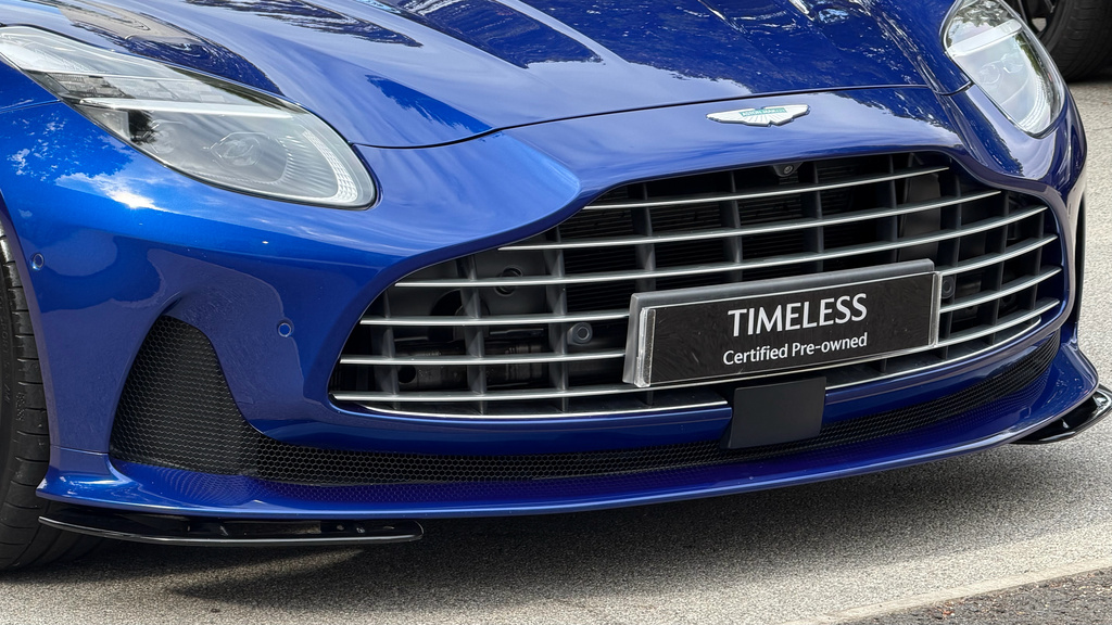 Aston Martin DB12 V8 Euro 6 Black #16