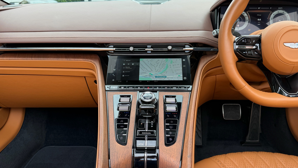 Aston Martin DB12 V8 Euro 6 Black #10