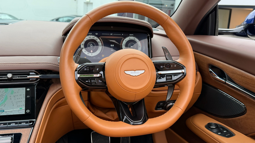Aston Martin DB12 V8 Euro 6 Black #11