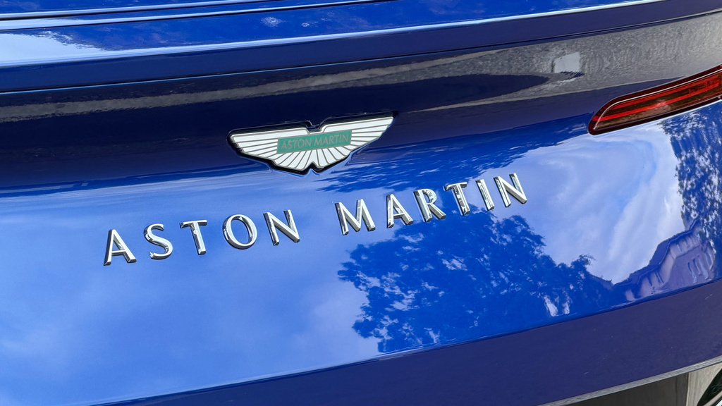 Aston Martin DB12 V8 Euro 6 Black #18