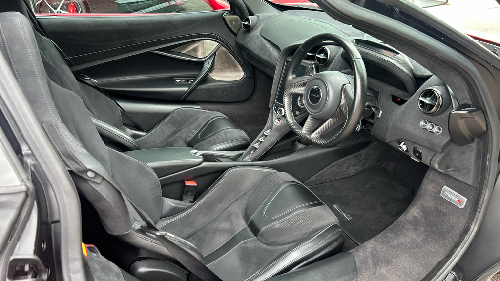 McLaren 720S Coupe Red #4