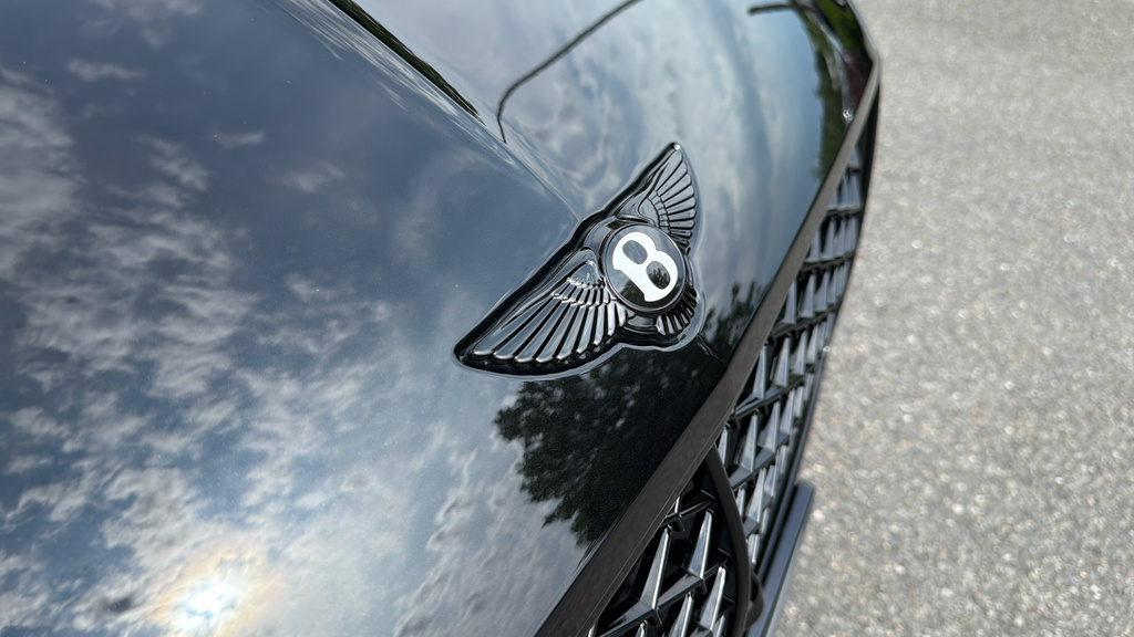 Bentley Continental Gt 4.0 V8 Hybrid Mulliner Blackline Spec Gold #11