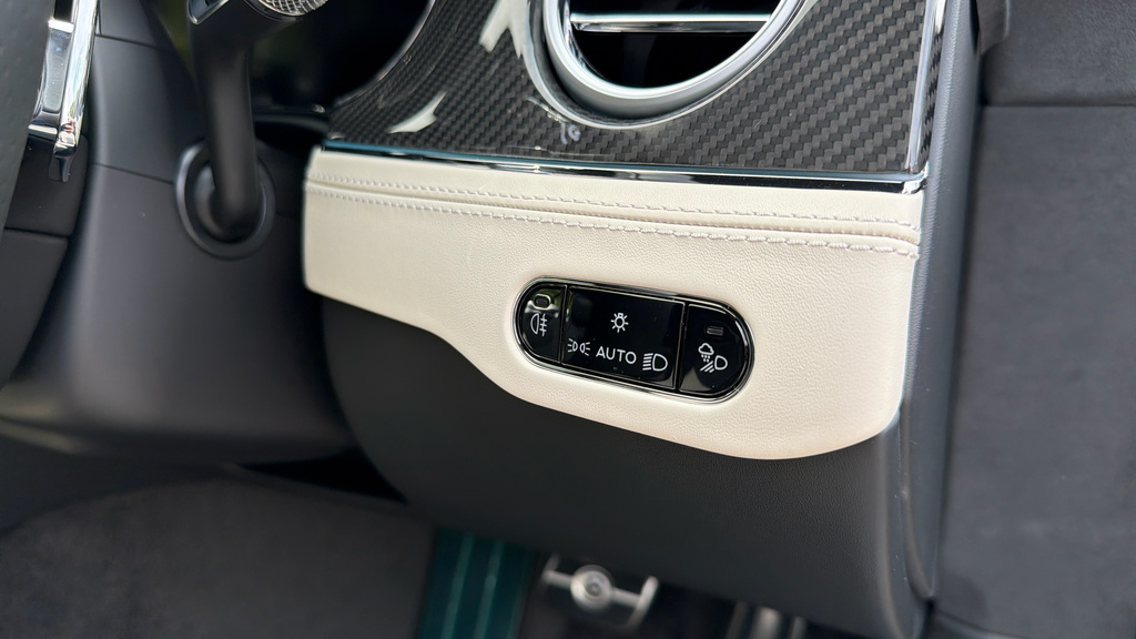 Bentley Continental Gt 4.0 V8 Hybrid Mulliner Blackline Spec Gold #21